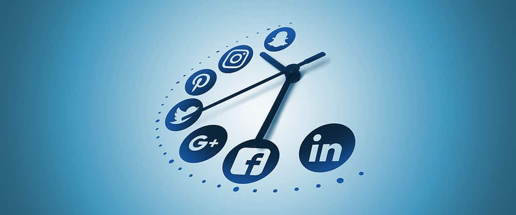 A clock with all big social media platforms indicating Social Media Timing